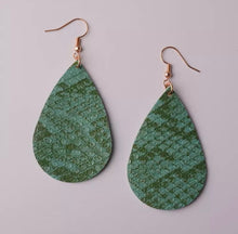 Load image into Gallery viewer, DROP TOP