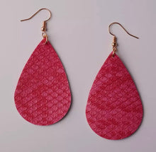 Load image into Gallery viewer, DROP TOP