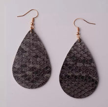 Load image into Gallery viewer, DROP TOP