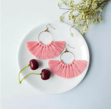 Load image into Gallery viewer, TOOTS