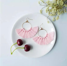 Load image into Gallery viewer, TOOTS