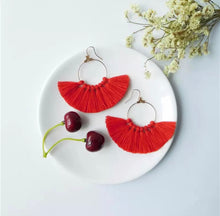 Load image into Gallery viewer, TOOTS